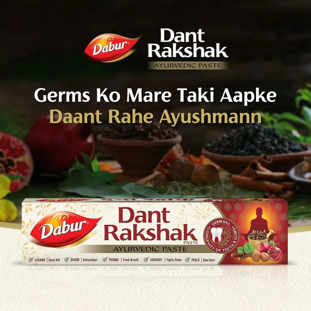 Dabur Dant Rakshak Ayurvedic Toothpaste - 700g (175g x 4) | With Goodness Of 32 Ayurvedic Herbs | Prevents & Calms Gum Pain | Kills Germs | Complete Family Toothpaste | No Added Fluorides & Parabens
