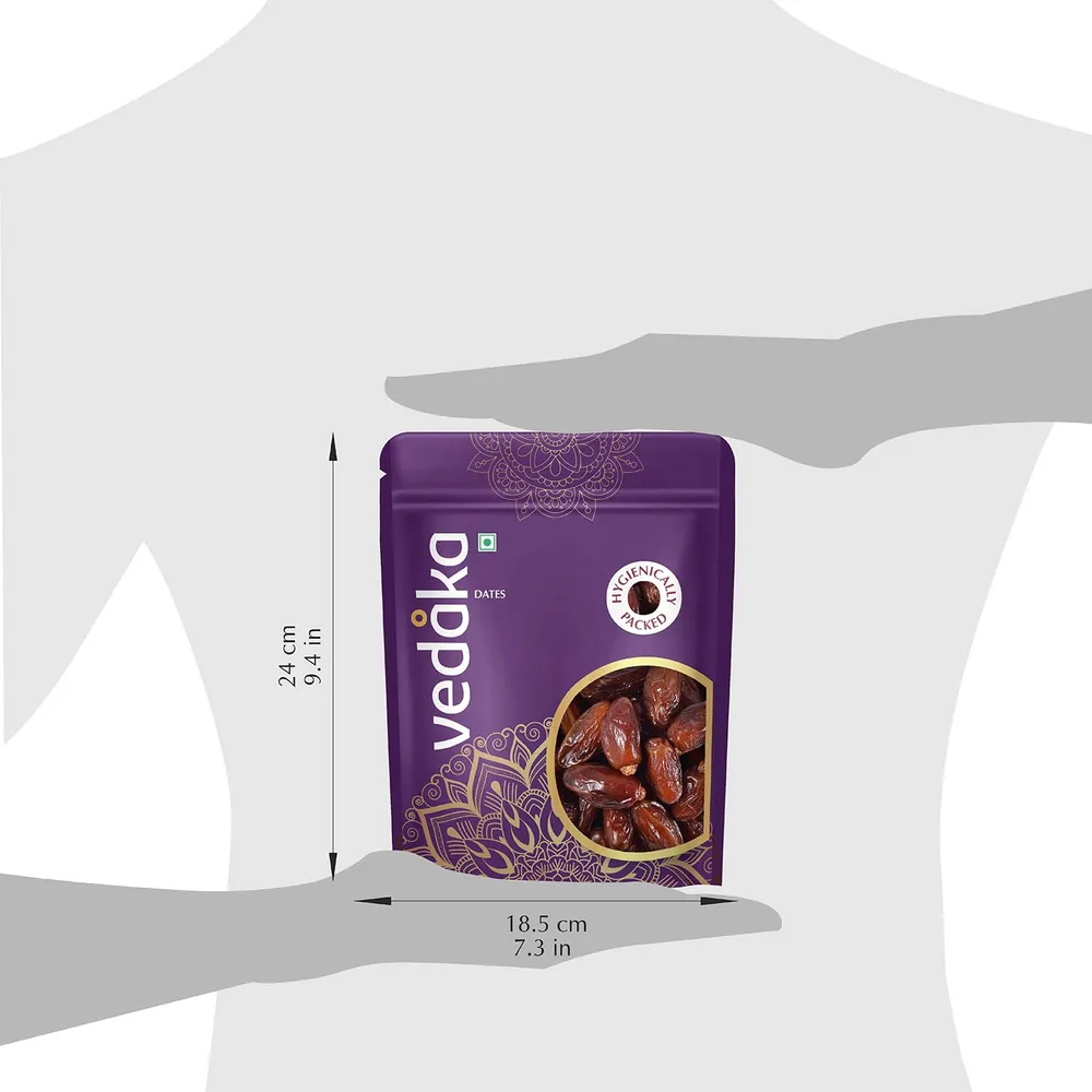 Amazon Brand - Vedaka Fresh Dates | 500 g | Khajur Dry Fruit | Naturally Packed with Nutrients | Healthy Snack | No Added Preservatives Or Additives | Hygienically Packed